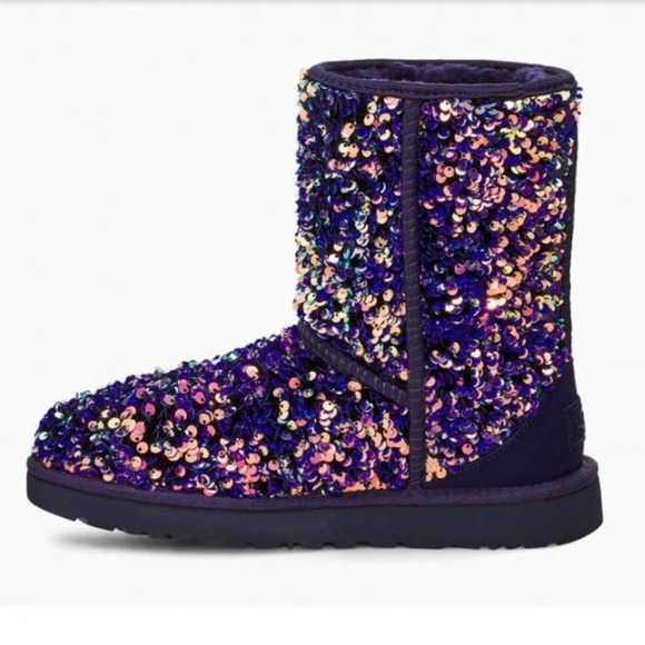 NWT UGG Classic Short Stellar Sequin Medallion - Picture 4 of 15